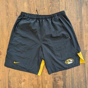 Mizzou Nike Drifit Shorts, On-Field, L